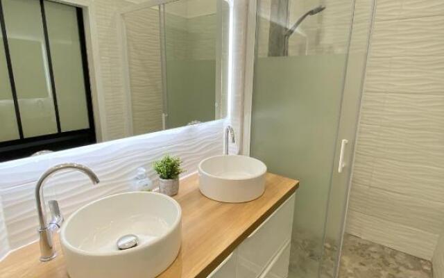 Le Sacré - CENTRE - Cour privative - WIFI