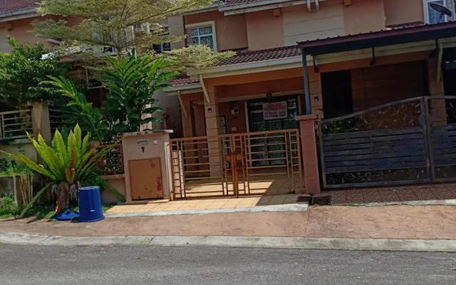 Muslim Dinaim Homestay