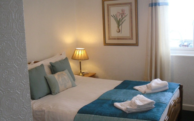Richmond Hotel