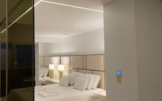 MH by MGM - Premium Sea Views