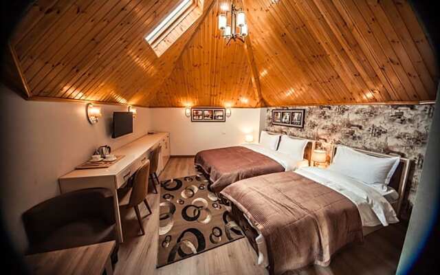 MUSMORE Boutique Hotel