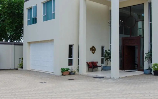 The Houghton Villa