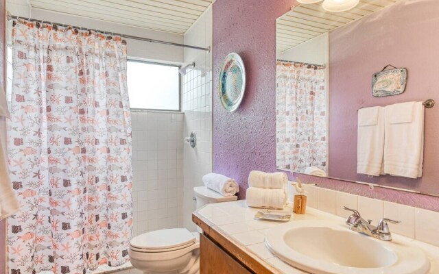 Endless Summer on B Street