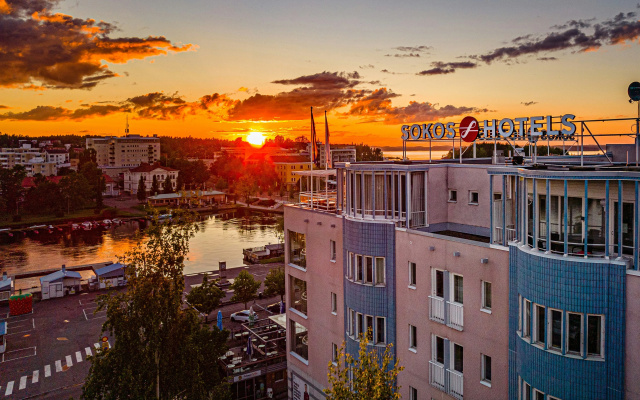 hotelImage