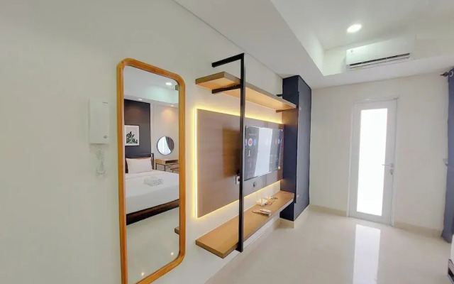 Relaxing Studio At Podomoro City Deli Medan Apartment