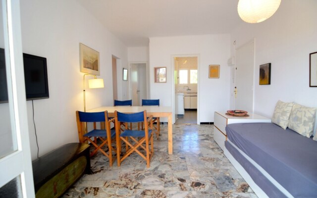 Apartamentos Riells Park