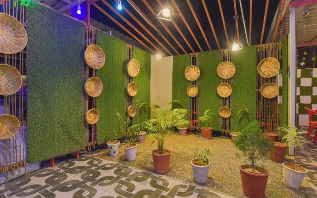 Sky Blu Hotel and Rooftop Restaurant