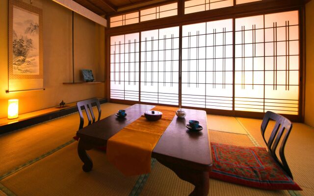 Beppu Koraku