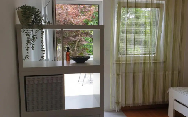 Studio EMMA Ljubljana - FREE parking, AC, Wifi