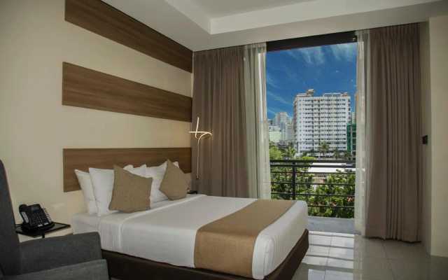Eastland Hotel and Residences