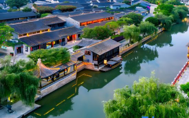 Slow Village Taizhou Homestay (Taizhou Daohe Ancient Street)
