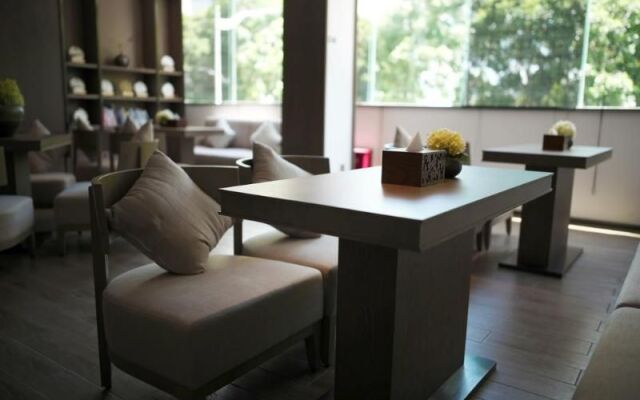 AII LIFE Serviced Apartment