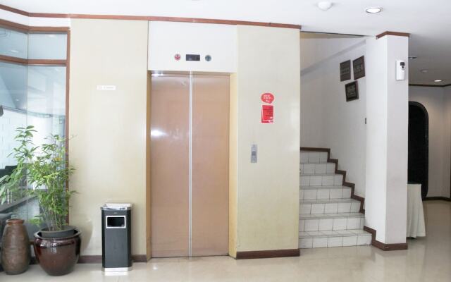 Airy Menteng Wahid Hasyim 53 Jakarta