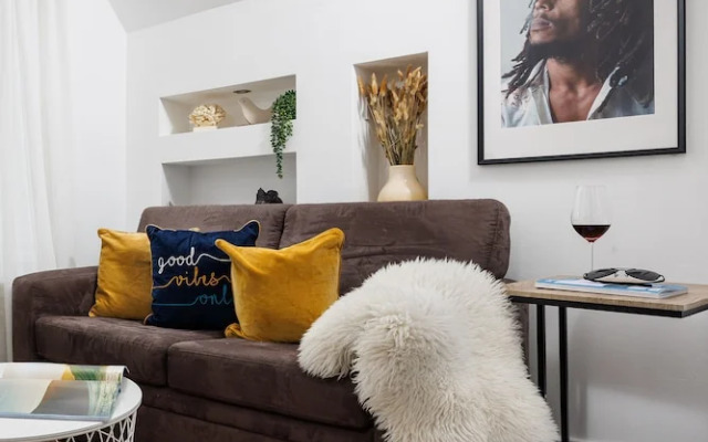 Bijoux Central Plymouth 1 Bed Apartment