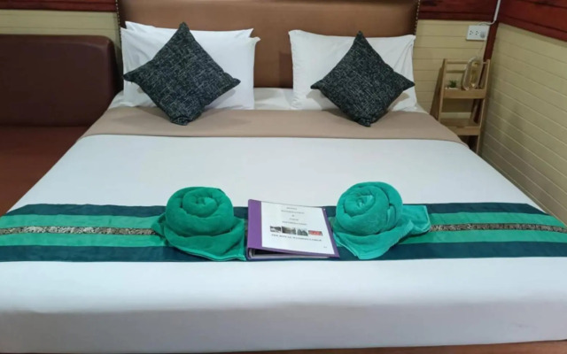 The royal bamboo lodge
