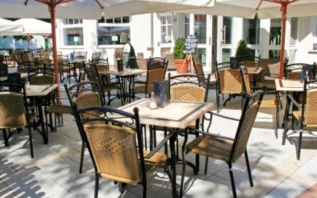 Hotel & Café Strandeck
