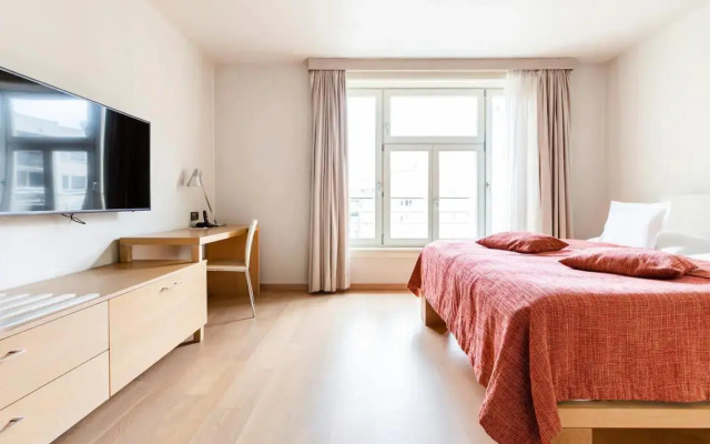 Roset Hotel & Residence