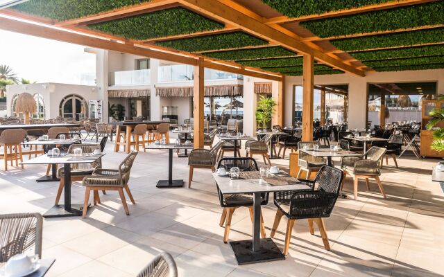 Pepper Sea Club Hotel