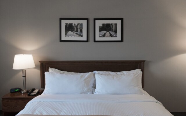 The Windermere Manor Hotel & Conference Center