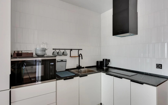 Home24 on Vasily Oshchepkov Street 1
