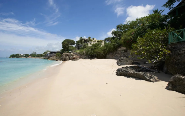 Luxury Beach Front Villa Estate