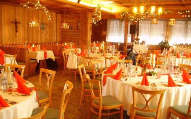 Hotel & Gästehaus Krone