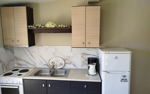Giorgos Garden House