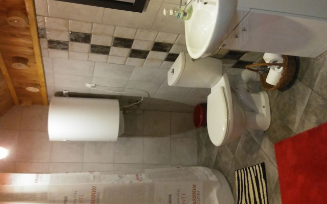 Cozy Holiday Home in Posada Górna with Barbecue