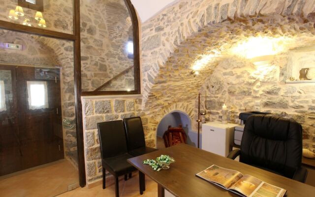 Stoes Traditional Suites