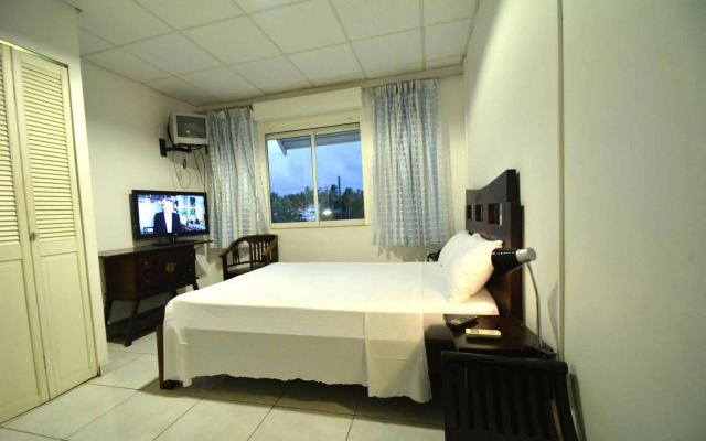 Bayfront Hotel