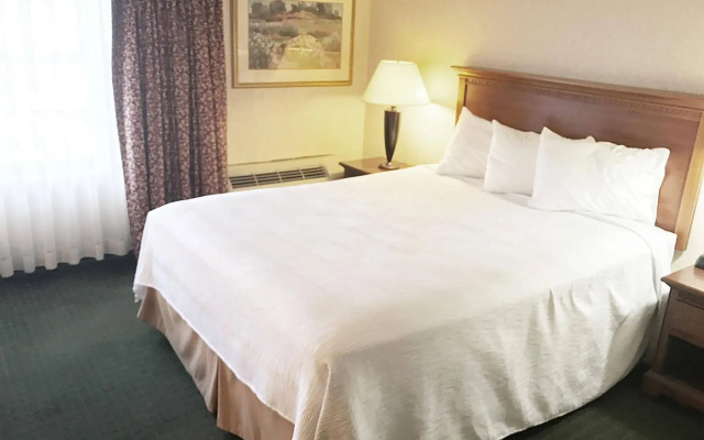 White River Inn and Suites
