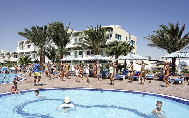 Royal Star Empire Beach Resort