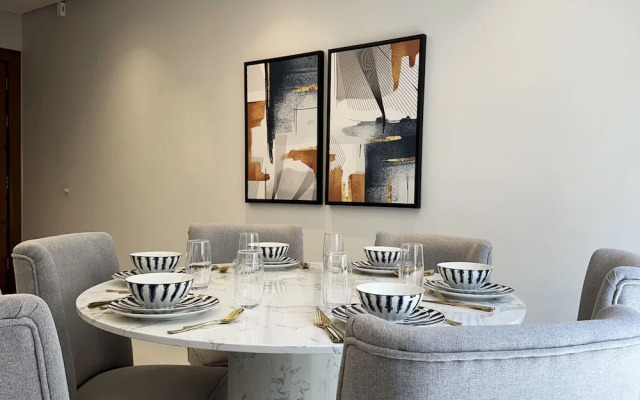 Kease Hittin B-5 Royal Touch XZ63