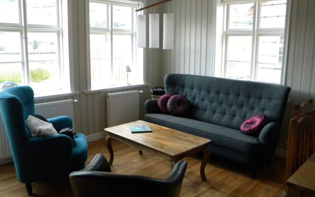 Lonsleira Apartments