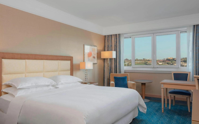 Sheraton Club des Pins Resort