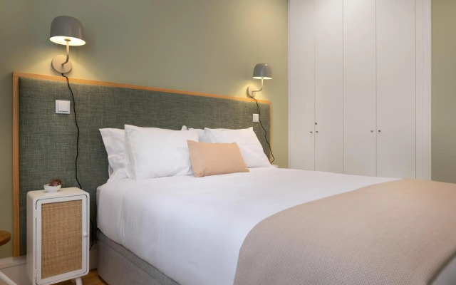 Away to Enjoy Apartment - hapiness has a place