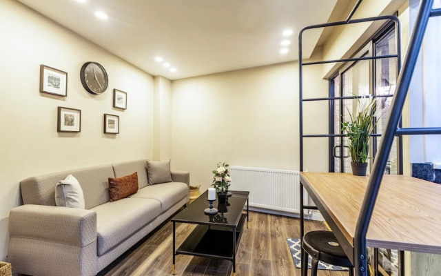 Centrally Located Flat in Sisli Stanbul