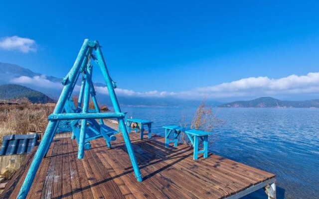 Lugu Lake Qingfengyang Resort Hotel
