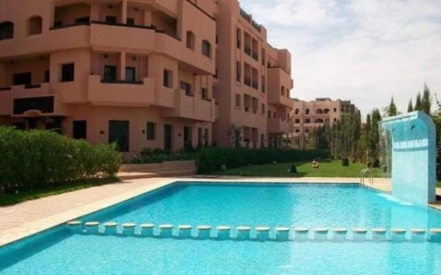 APPARTEMENT DANS RESIDENCE touristique