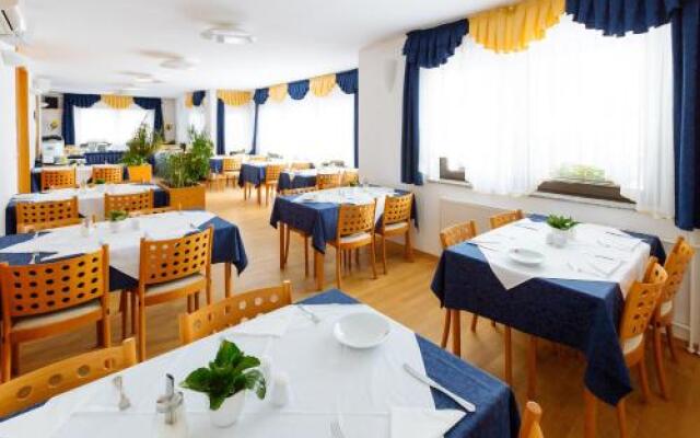 Guesthouse Kolinska - Adults only