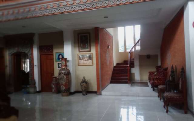 Dewas Bali