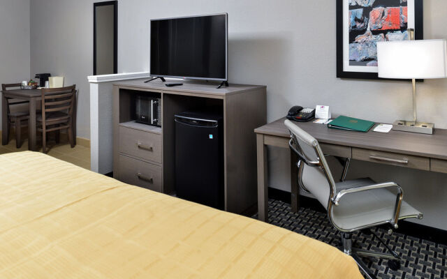 Quality Inn & Suites