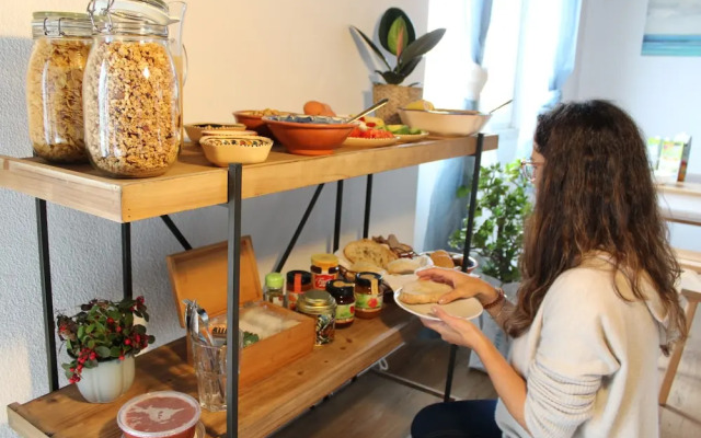 Gundi House - Hostel