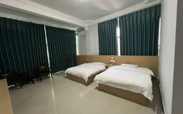 Dongxing Guancheng Hotel