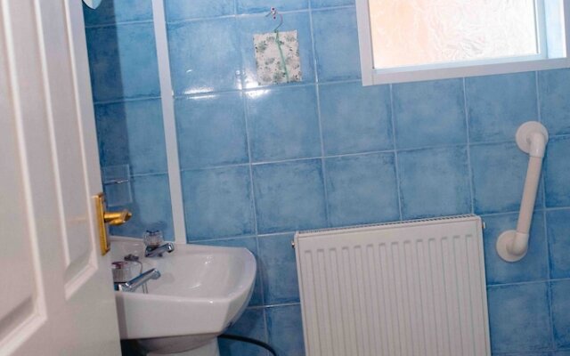 The Chadwick Holiday Flats