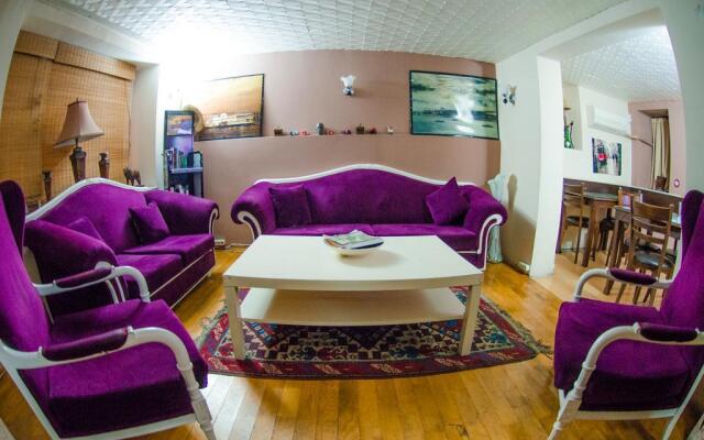 Levanten Hostel