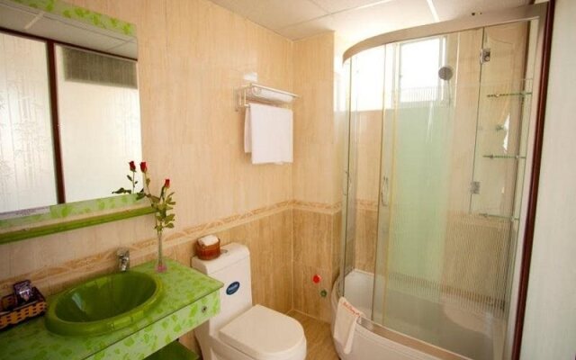Binh Phuong Hotel