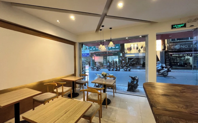 Urban Slumber Hostel