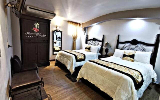 Hotel Hacienda Los Narcisos
