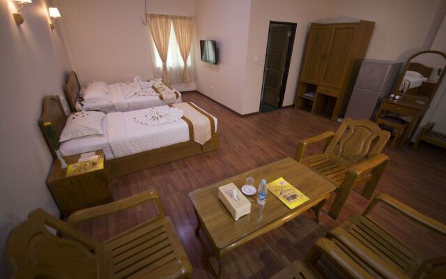 Shwe Poe Eain Hotel 1